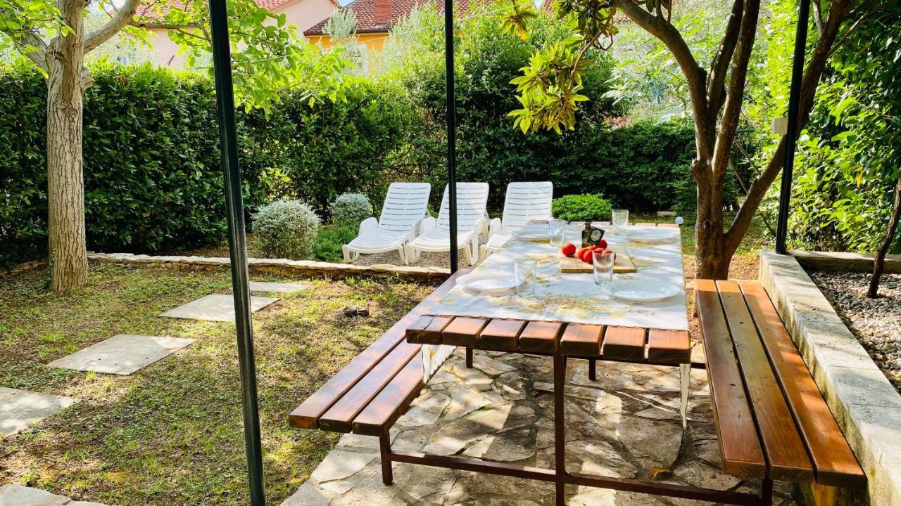 Bilini Garden Apartment Πούλα Εξωτερικό φωτογραφία