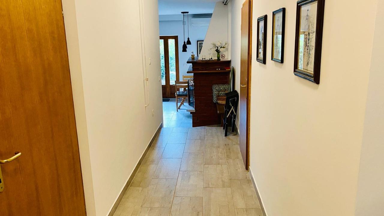 Bilini Garden Apartment Πούλα Εξωτερικό φωτογραφία